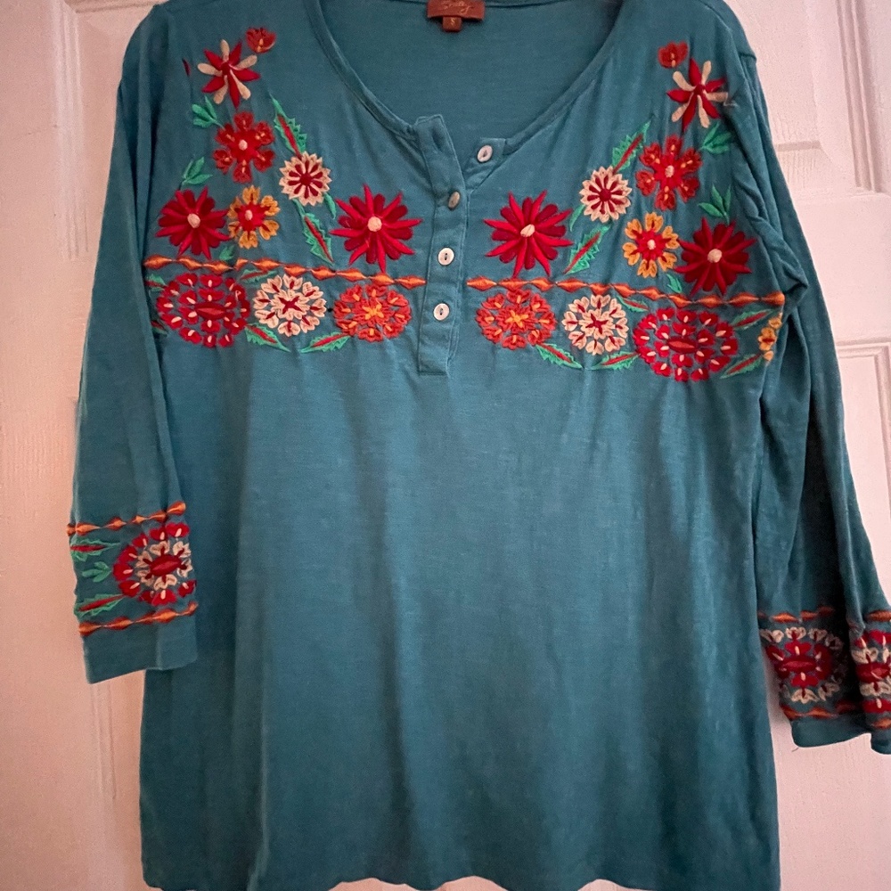 Honey Creek Scully Embroidered Floral Turquoise Top New with Tags